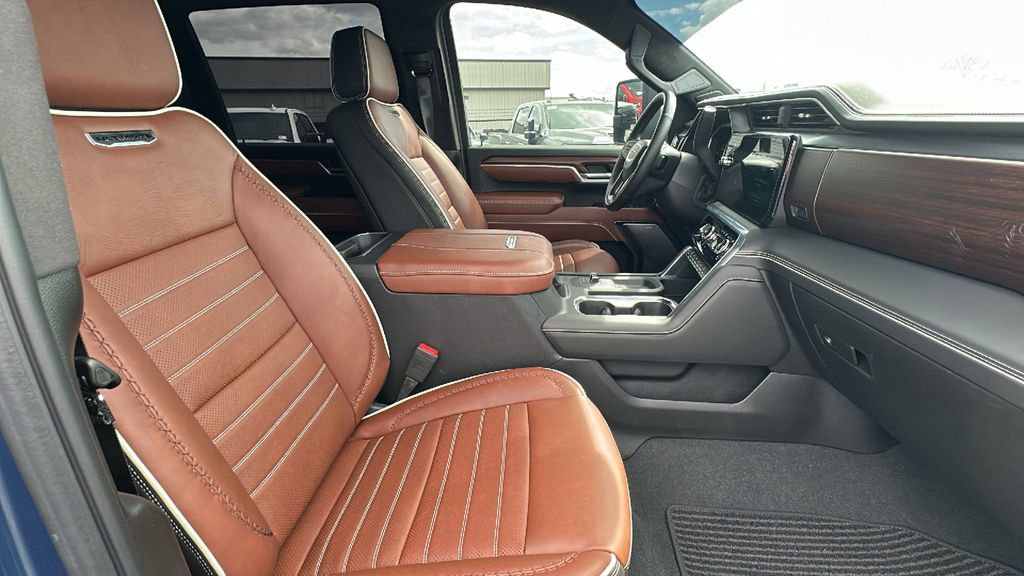 Used 2026 GMC Sierra 2500 Denali Ultimate image 15