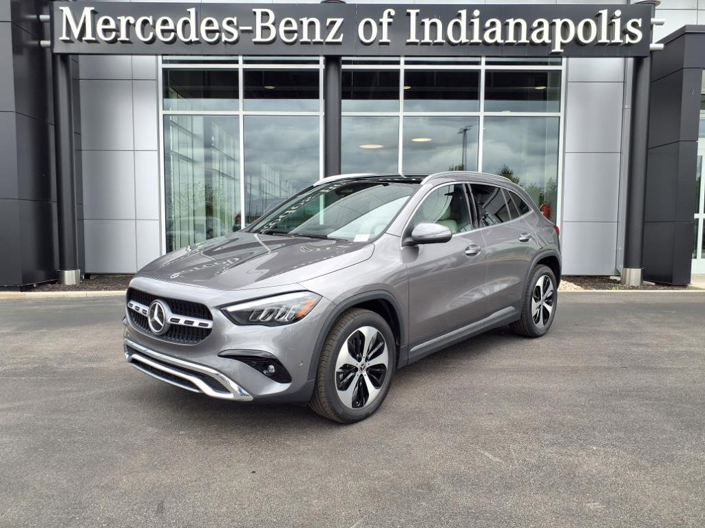Certified 2025 Mercedes-Benz GLA 250 4MATIC image 1