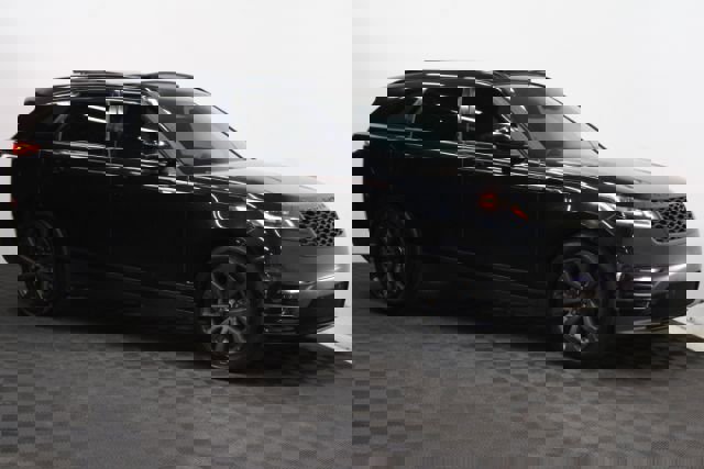 Used 2018 Land Rover Range Rover Velar R-Dynamic SE image 1