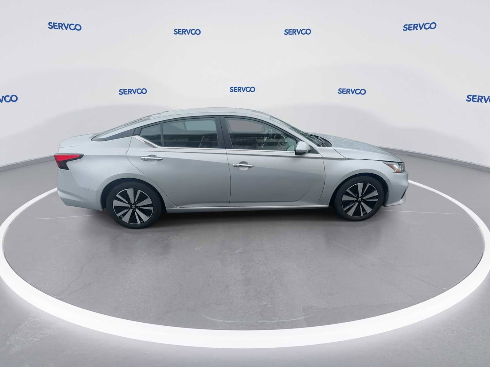 Used 2022 Nissan Altima 2.5 SV image 9