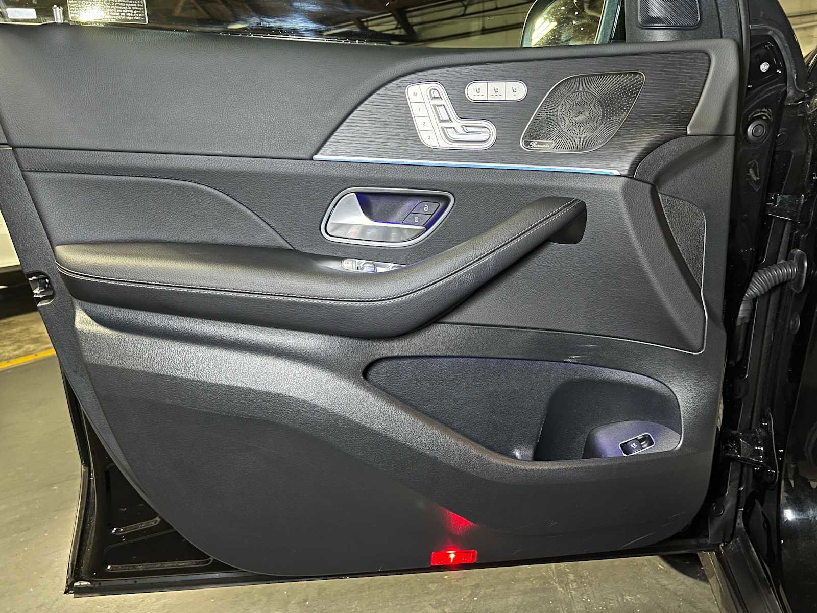 Certified 2025 Mercedes-Benz GLS 450 GLS 450 image 21