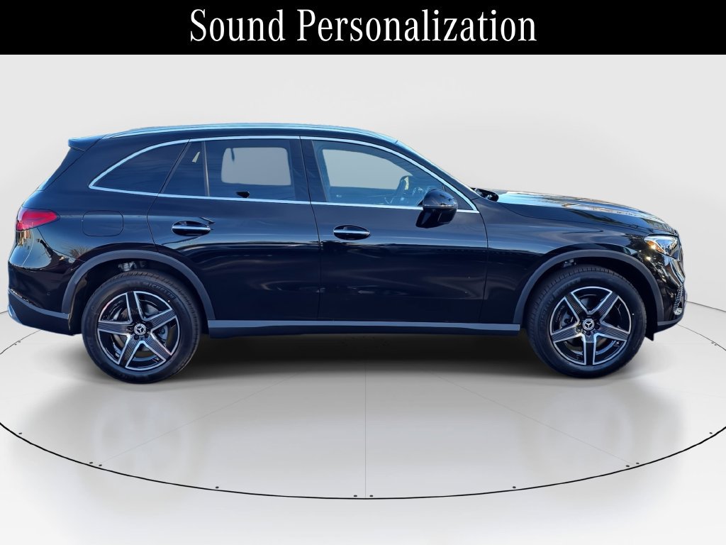 Certified 2026 Mercedes-Benz GLC 300 image 4