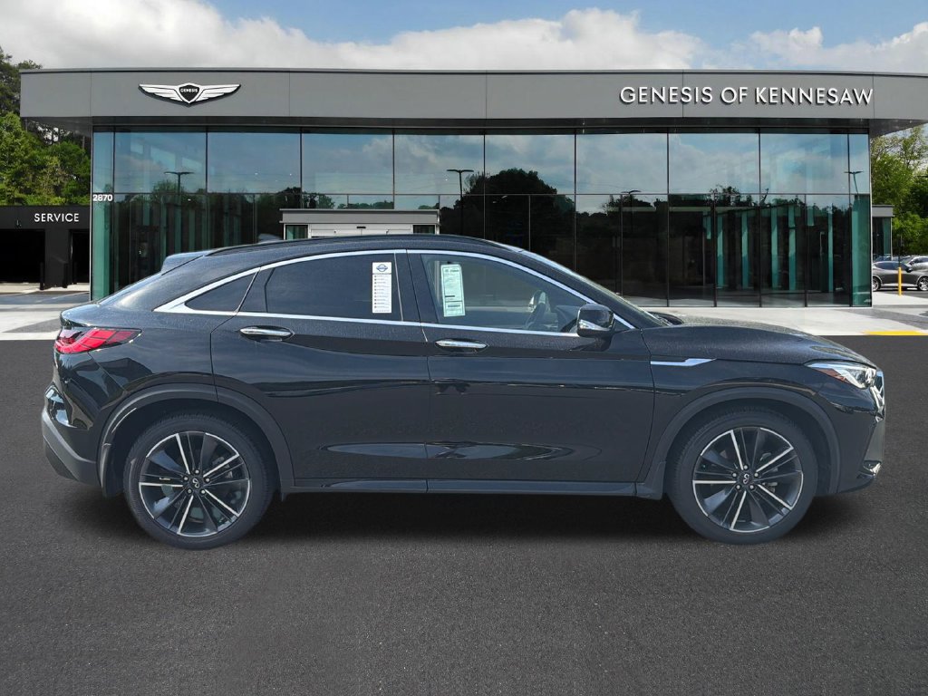 Used 2023 INFINITI QX55 Essential AWD/4WD image 9