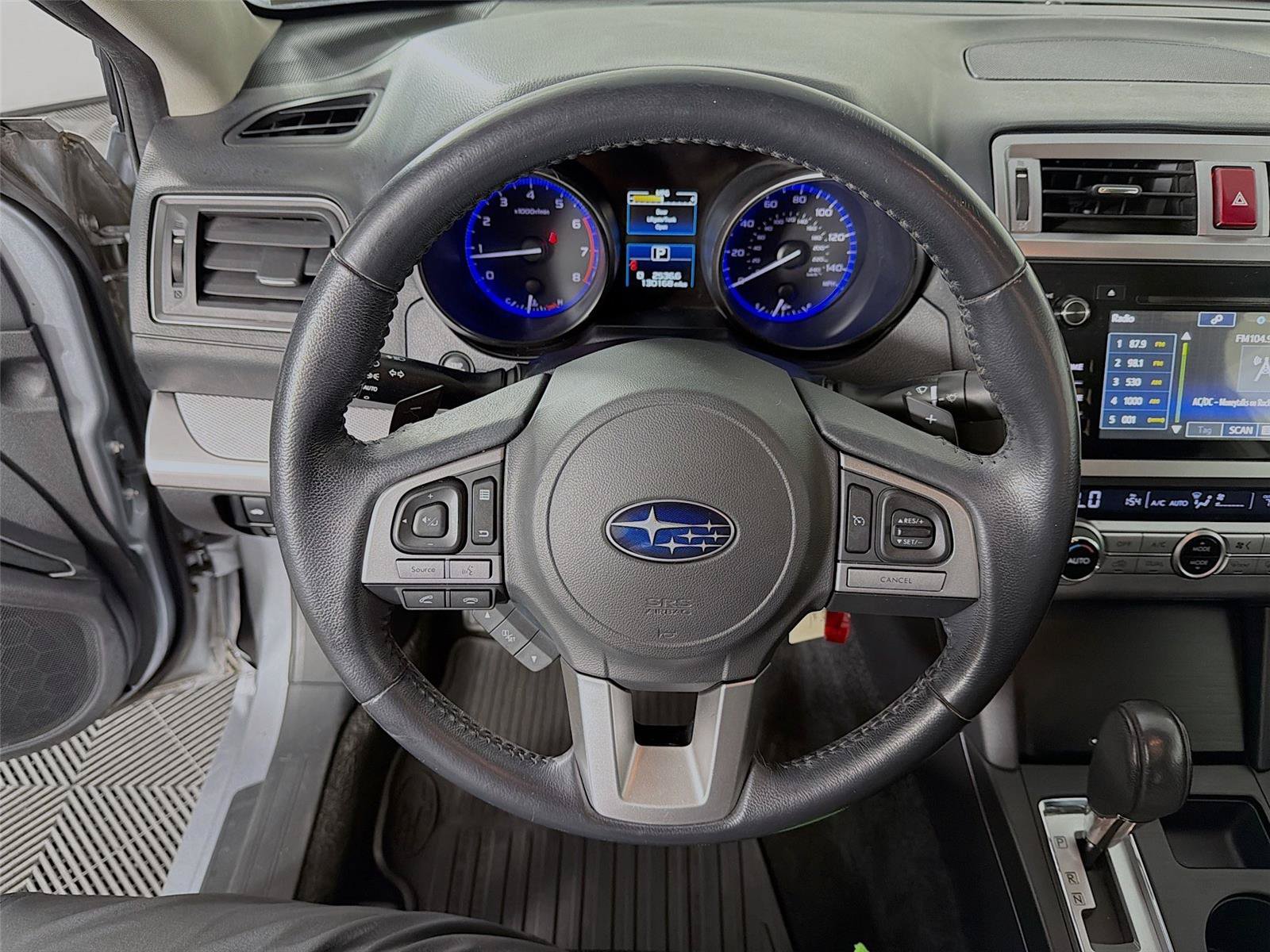 Used 2015 Subaru Legacy 2.5i Premium AWD/4WD image 3