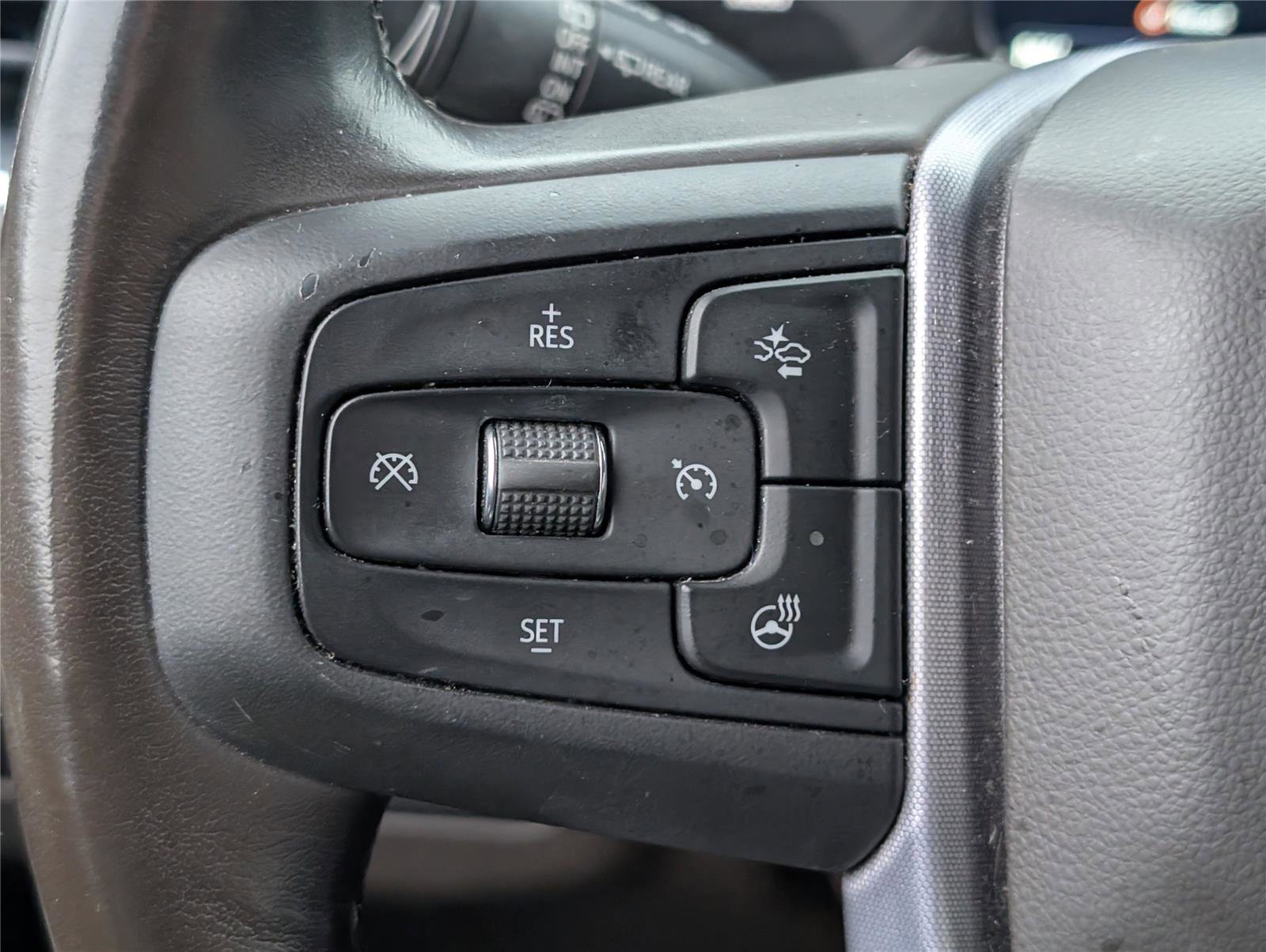 Used 2021 GMC Yukon SLT w/ SLT Luxury Plus Package image 33