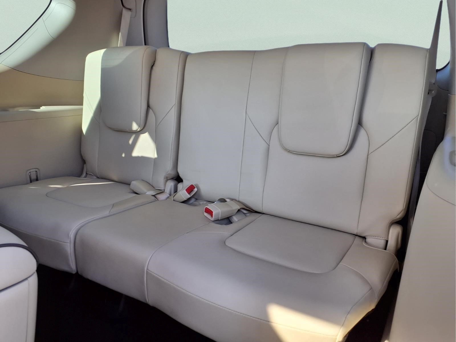Used 2022 INFINITI QX80 Luxe w/ Cargo Package AWD/4WD image 12