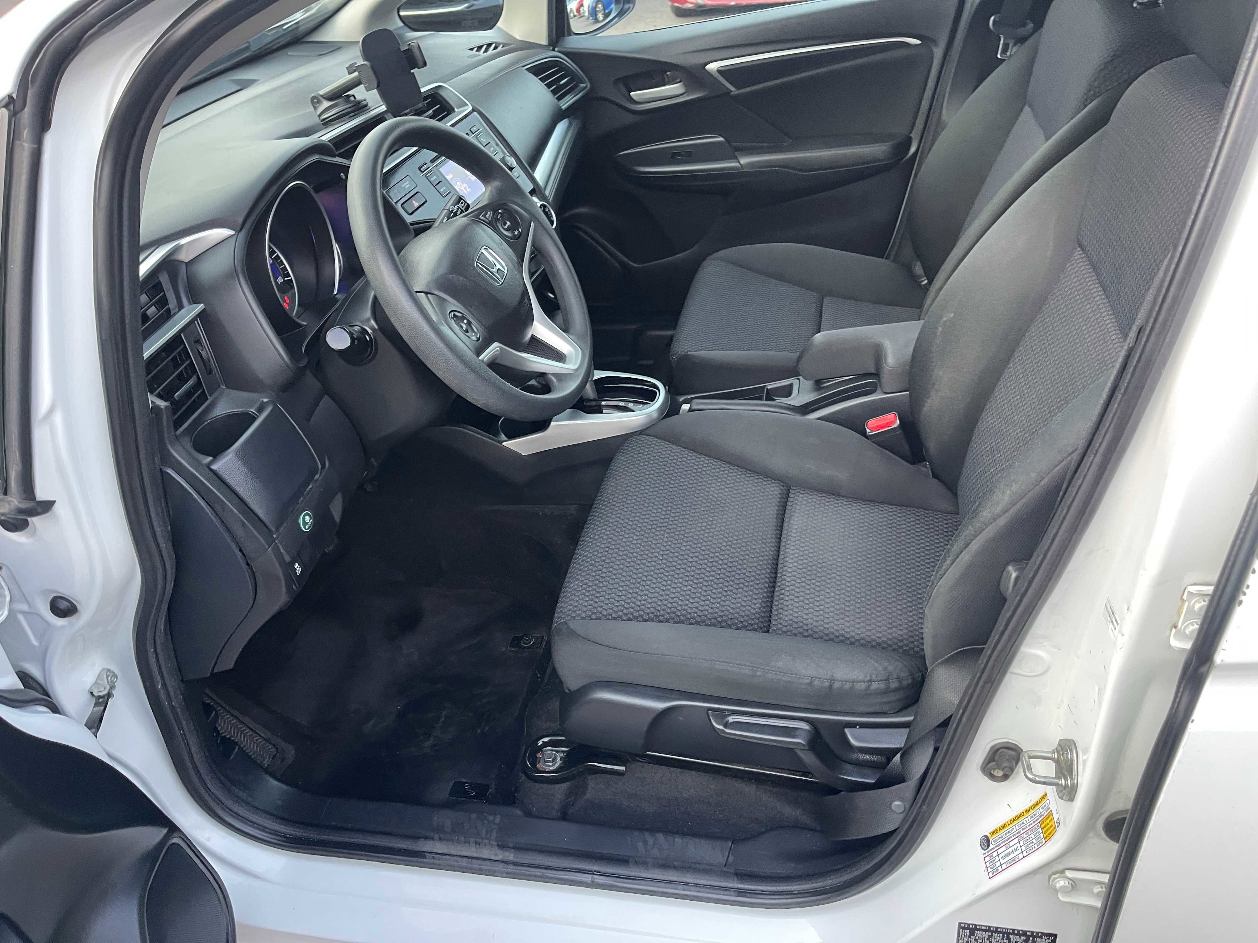 Used 2018 Honda Fit LX image 16