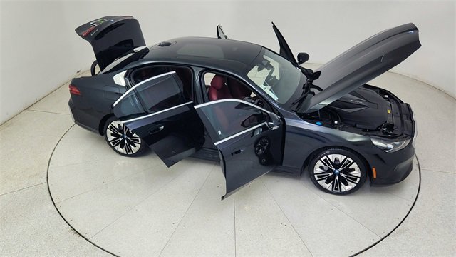Used 2024 BMW i5 eDrive40i w/ Premium Package image 82