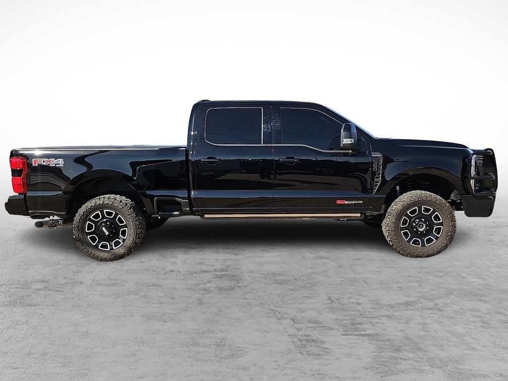 Used 2025 Ford F350 Platinum AWD/4WD image 12