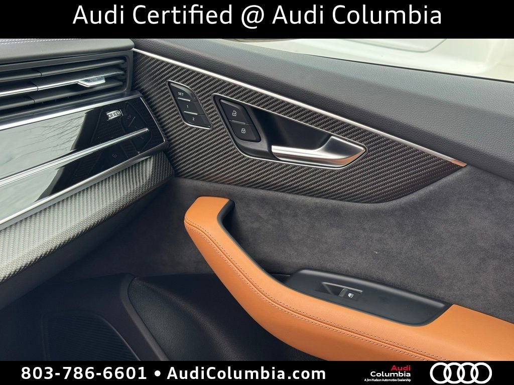 Used 2022 Audi RS Q8 image 36