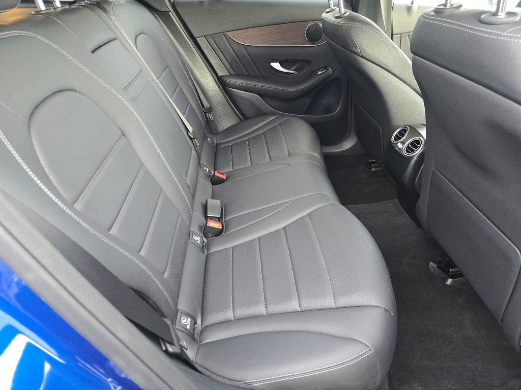 Certified 2022 Mercedes-Benz GLC 300 4MATIC image 22