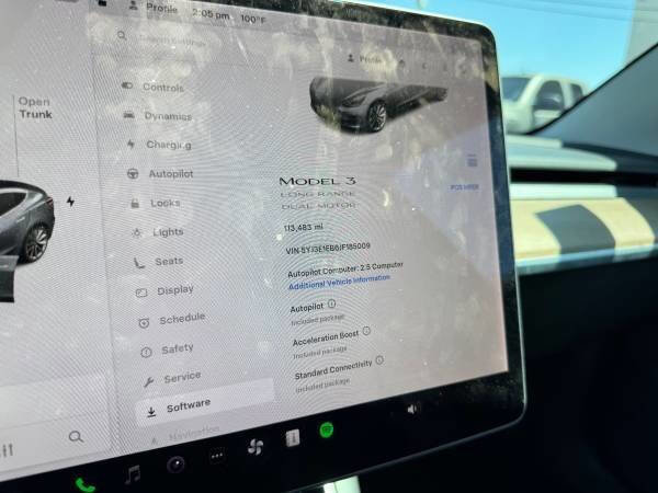 Used 2018 Tesla Model 3 Long Range image 15