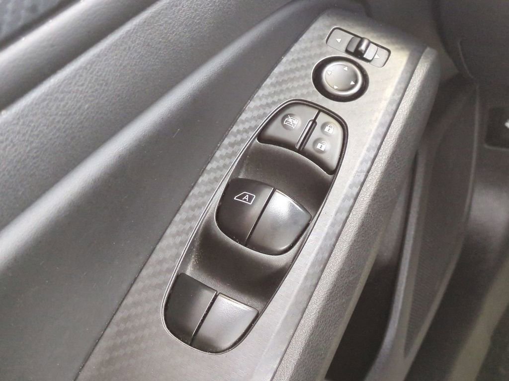 Used 2023 Nissan Altima 2.5 S image 21