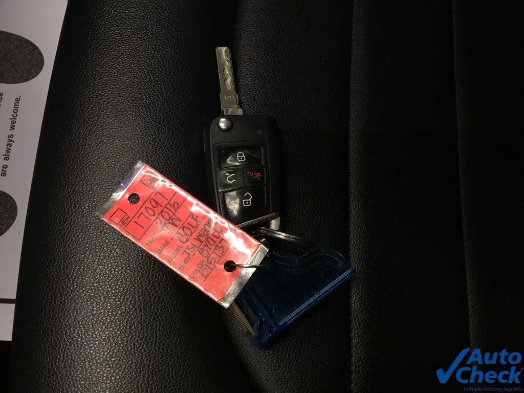 Used 2016 Volkswagen Golf SEL w/ Lighting Package (SEL) image 48