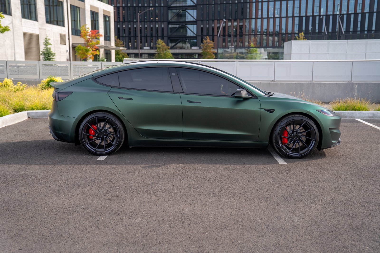 Used 2024 Tesla Model 3 Performance AWD/4WD image 8