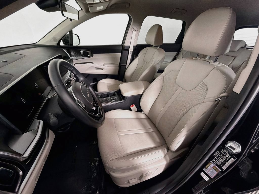 Used 2025 Kia Sorento S AWD/4WD image 21