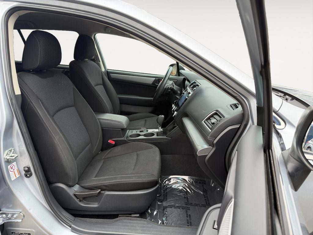 Used 2018 Subaru Outback 2.5i Premium AWD/4WD image 24