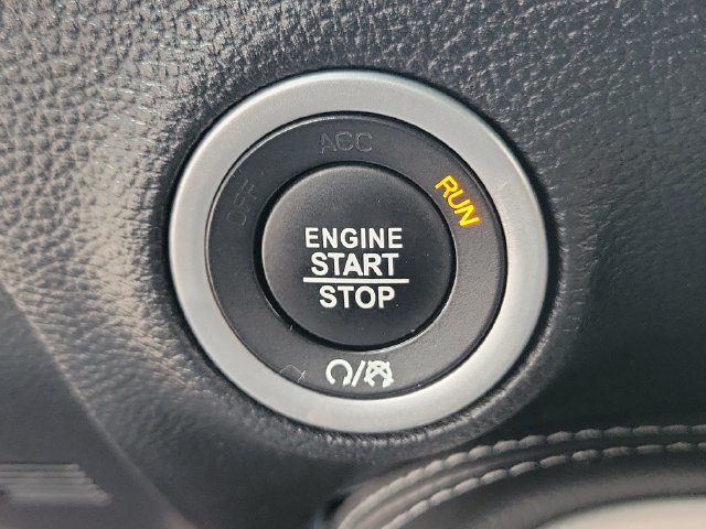 Used 2019 Dodge Challenger R/T Scat Pack RWD image 31