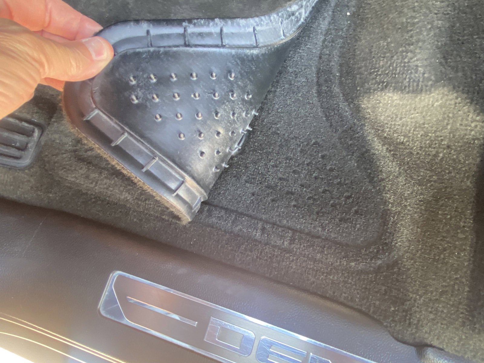 Used 2016 GMC Sierra 2500 Denali w/ Duramax Plus Package image 16