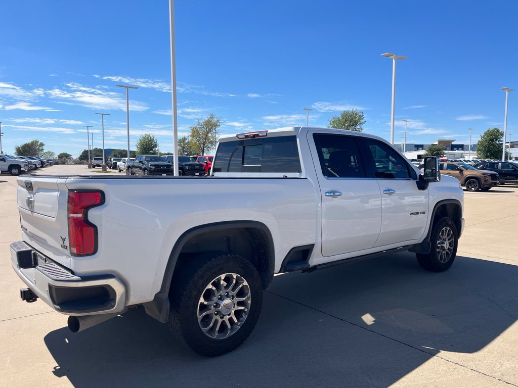 Used 2024 Chevrolet Silverado 2500 LTZ w/ LTZ Plus Package AWD/4WD image 5