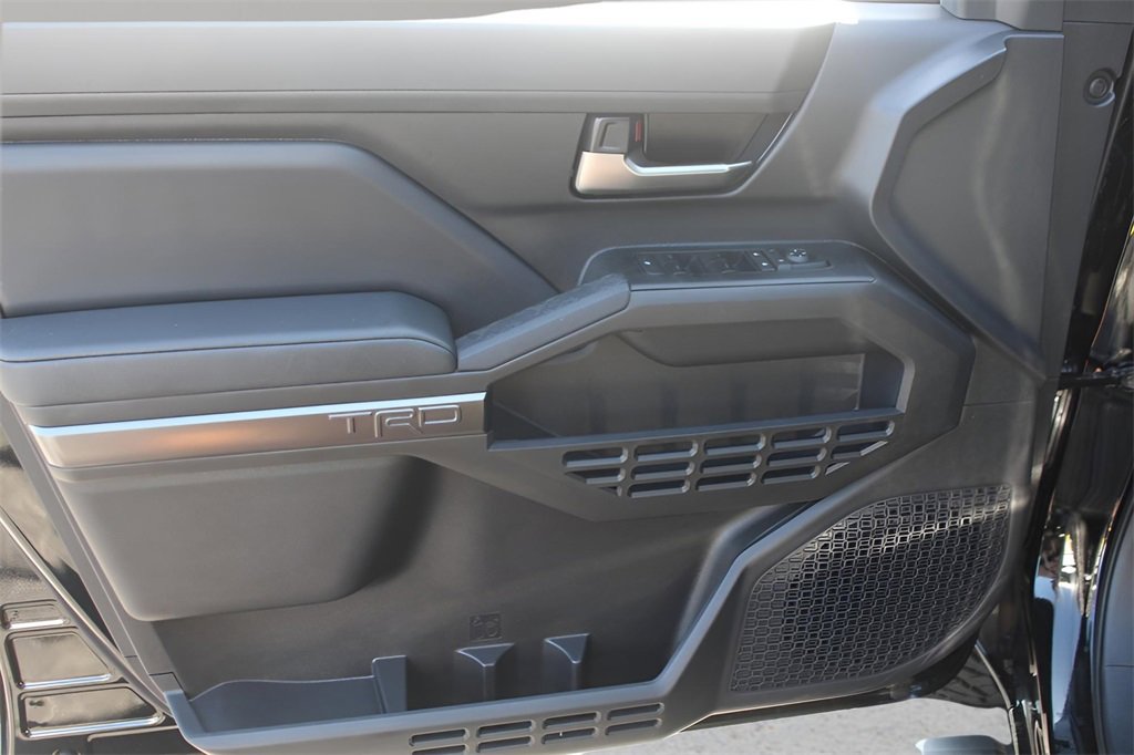 New 2025 Toyota Tacoma TRD Off-Road image 10