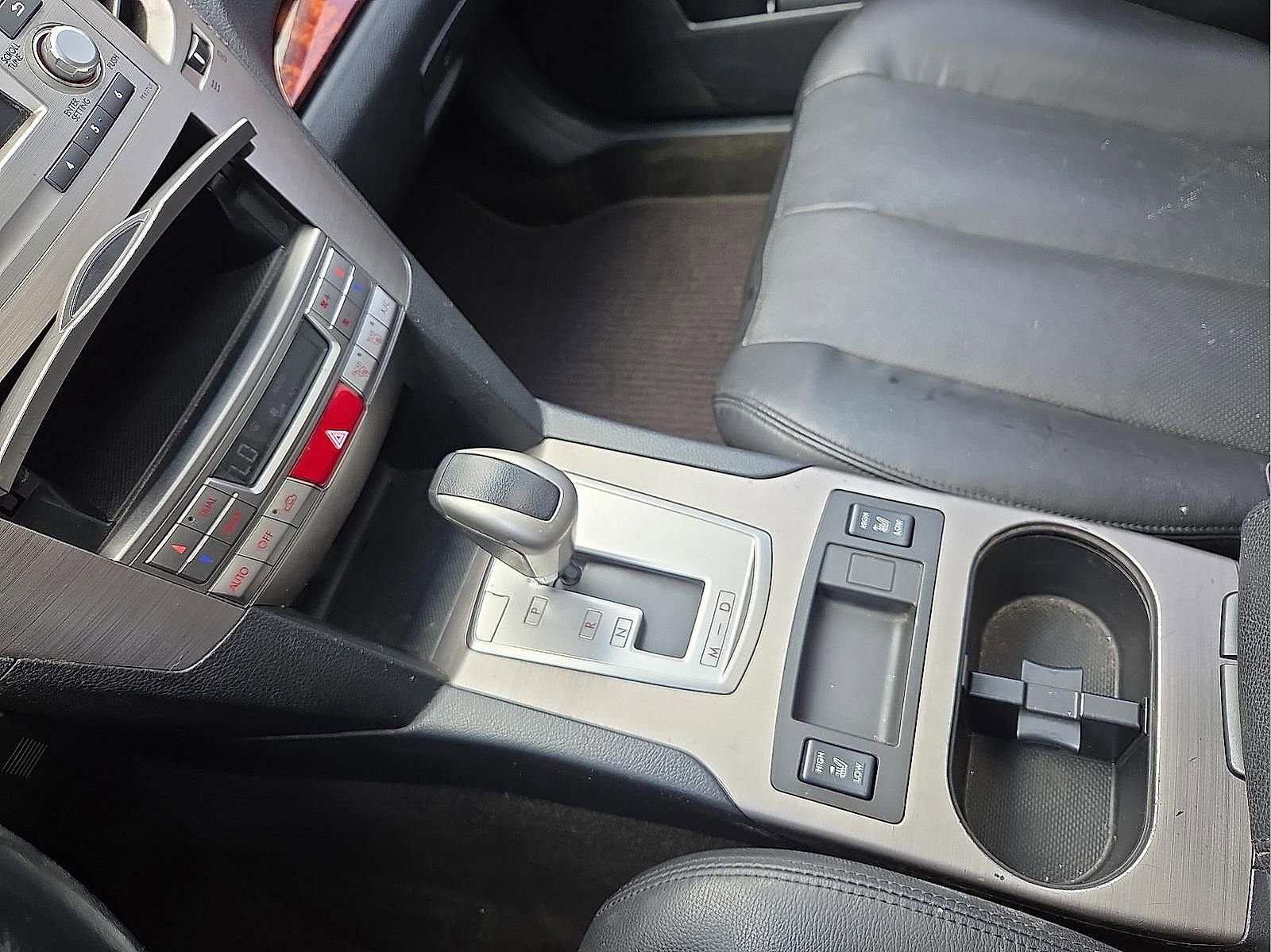 Used 2012 Subaru Outback 2.5i Limited w/ Moonroof Pkg image 25