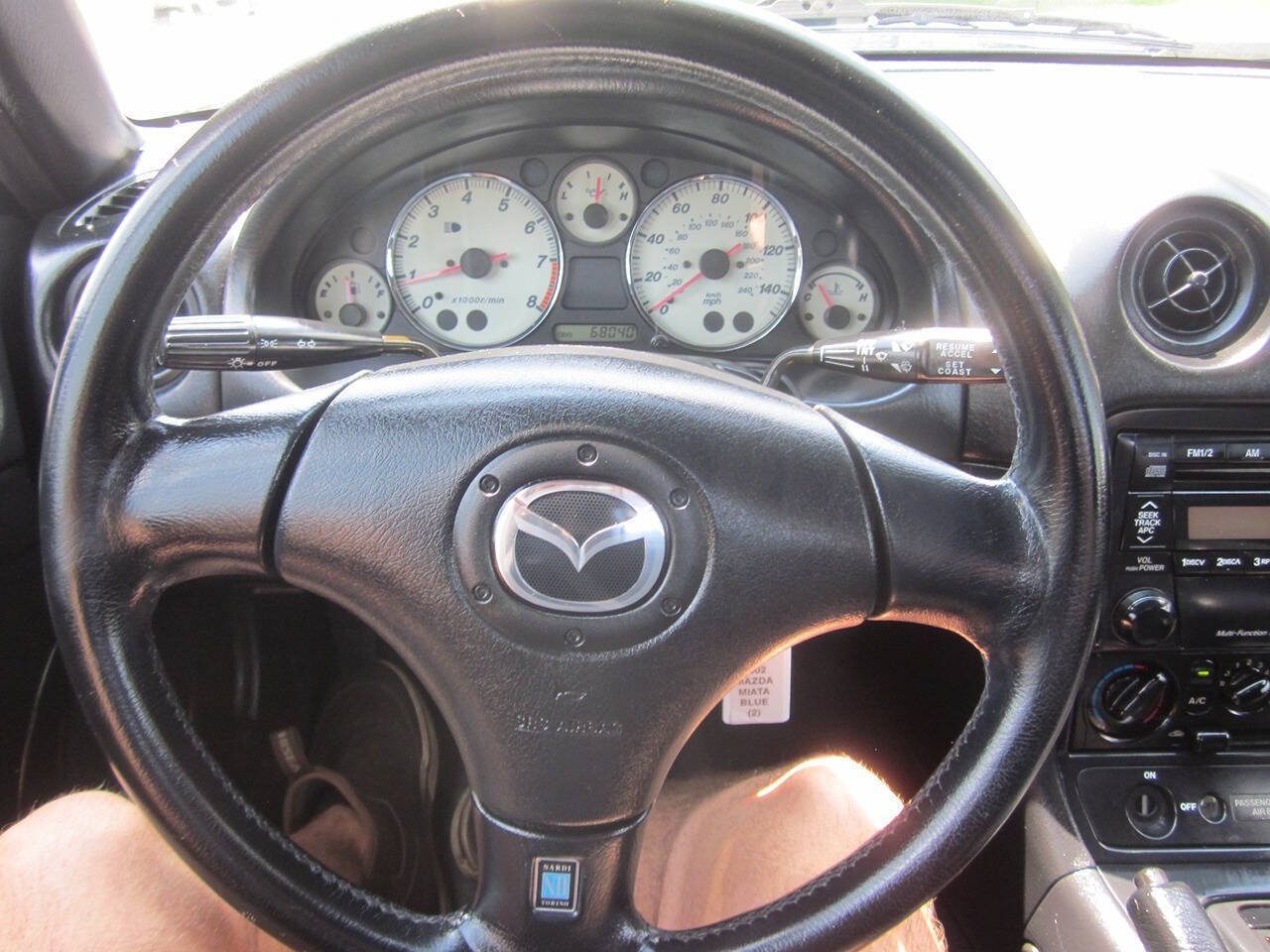 Used 2002 MAZDA MX-5 Miata LS RWD image 10