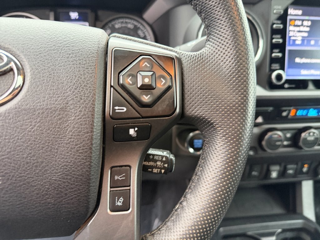 Used 2021 Toyota Tacoma TRD Pro AWD/4WD image 16