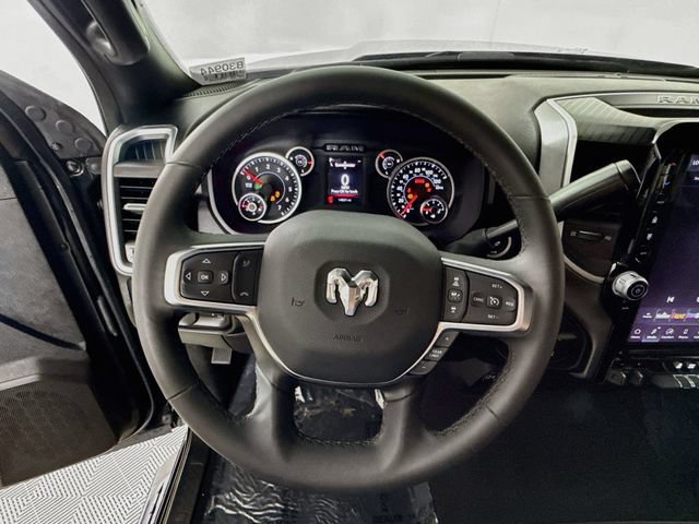 Used 2025 RAM 2500 Big Horn AWD/4WD image 11