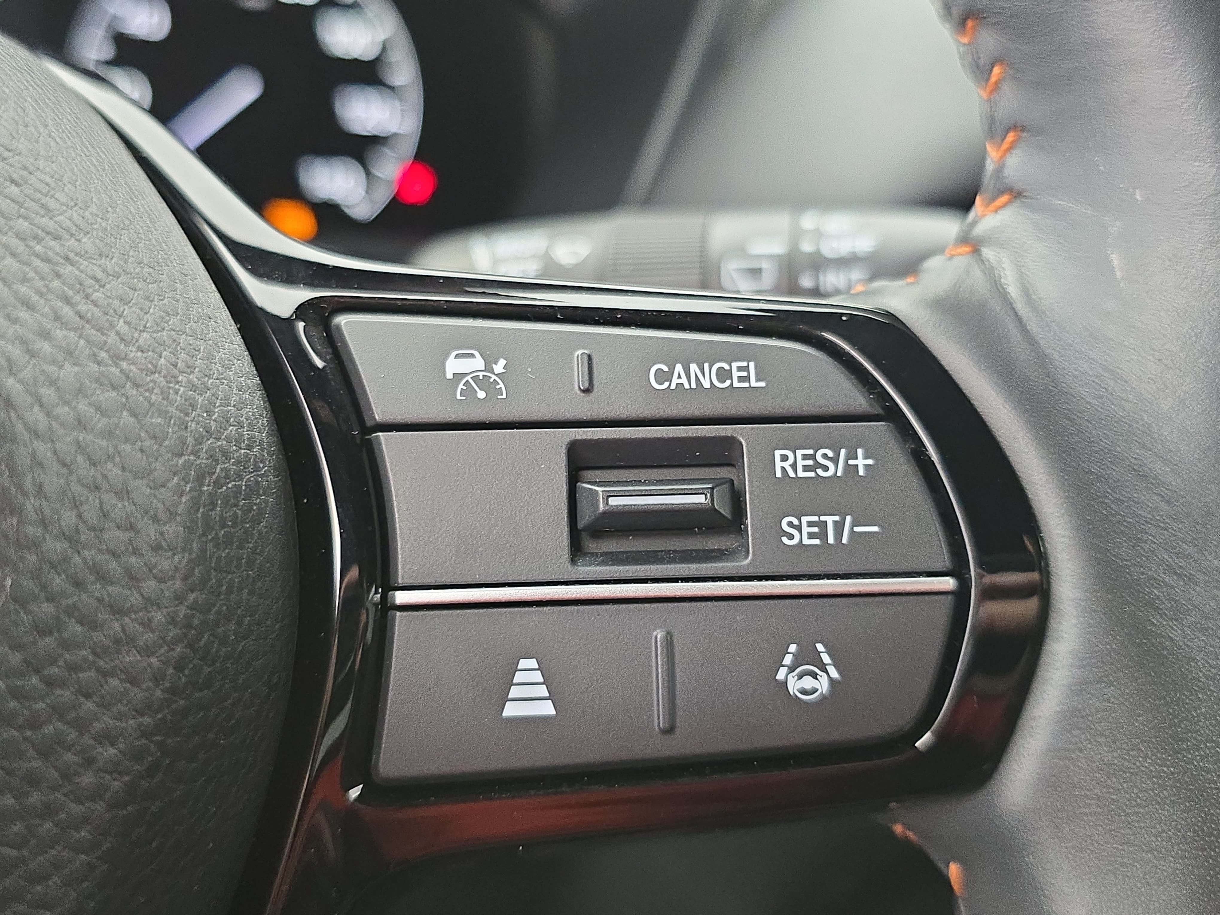 Used 2023 Honda HR-V Sport image 17