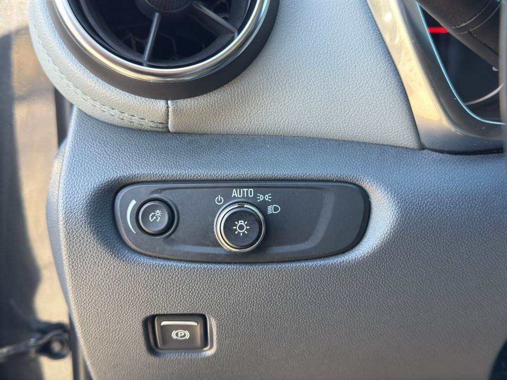 Used 2022 Chevrolet Blazer LT w/ LPO, Black Accent Package image 14