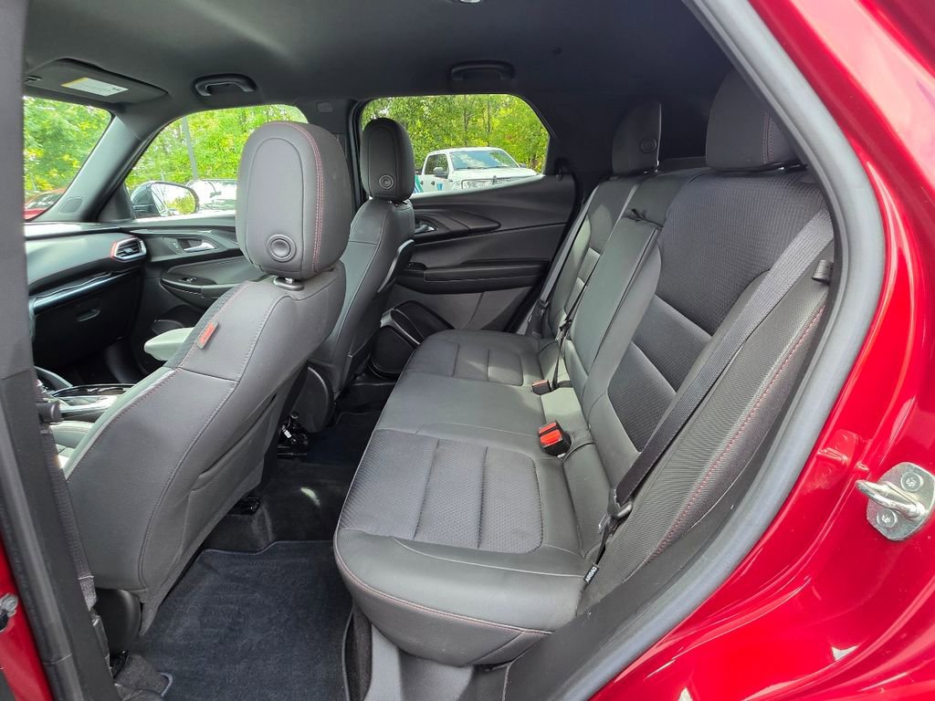 Used 2022 Chevrolet TrailBlazer RS image 34