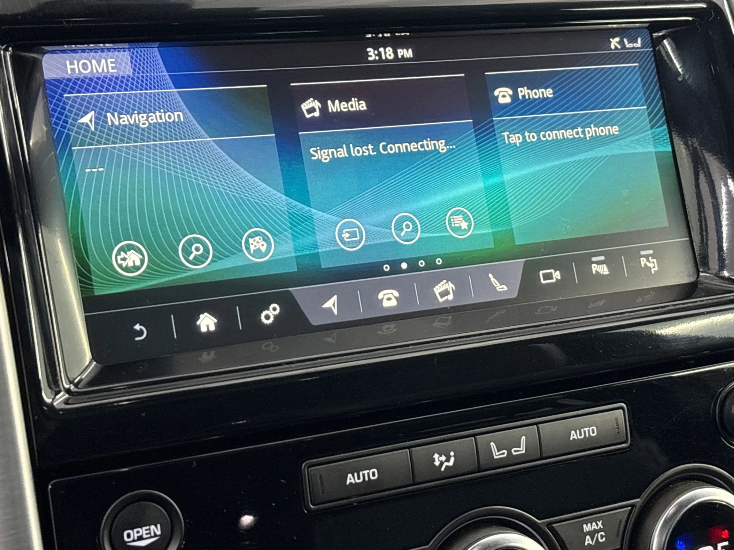 Used 2020 Land Rover Discovery HSE image 45