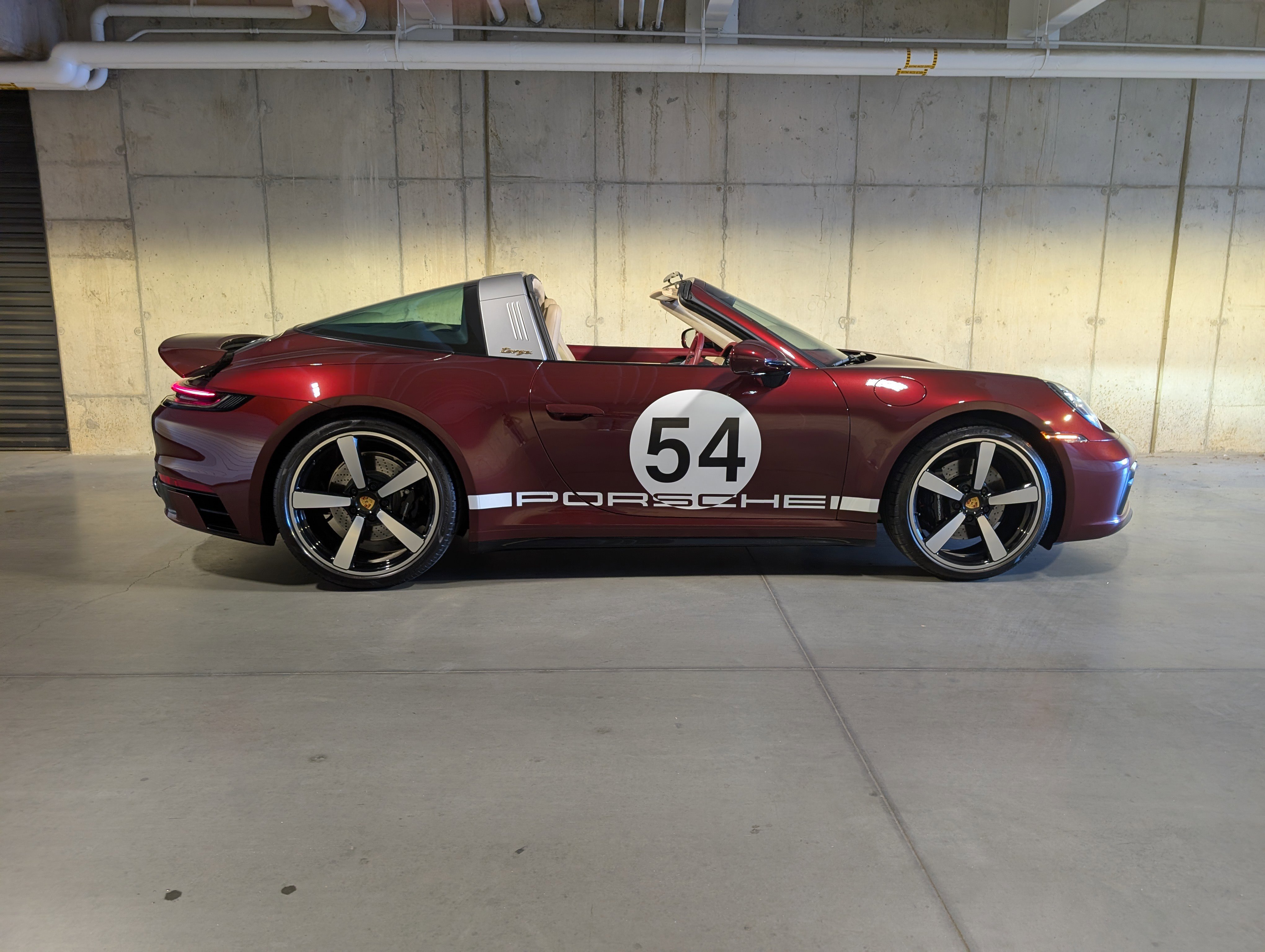 Certified 2021 Porsche 911 Targa 4S Heritage Design image 8