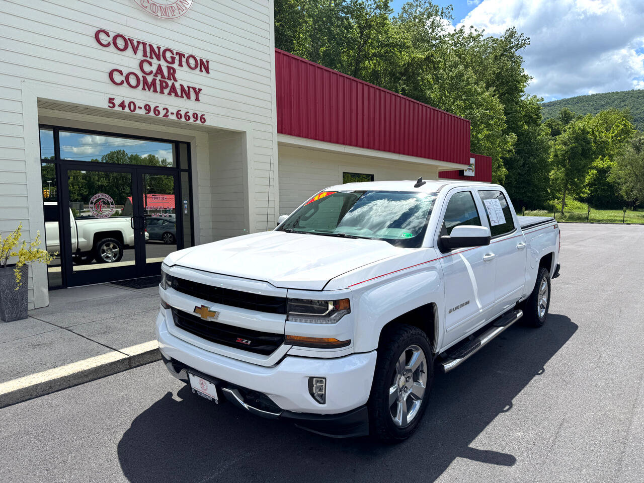 Used 2018 Chevrolet Silverado 1500 LT w/ All Star Edition image 1
