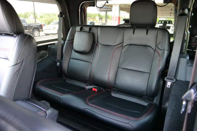 Used 2021 Jeep Wrangler Rubicon AWD/4WD image 35