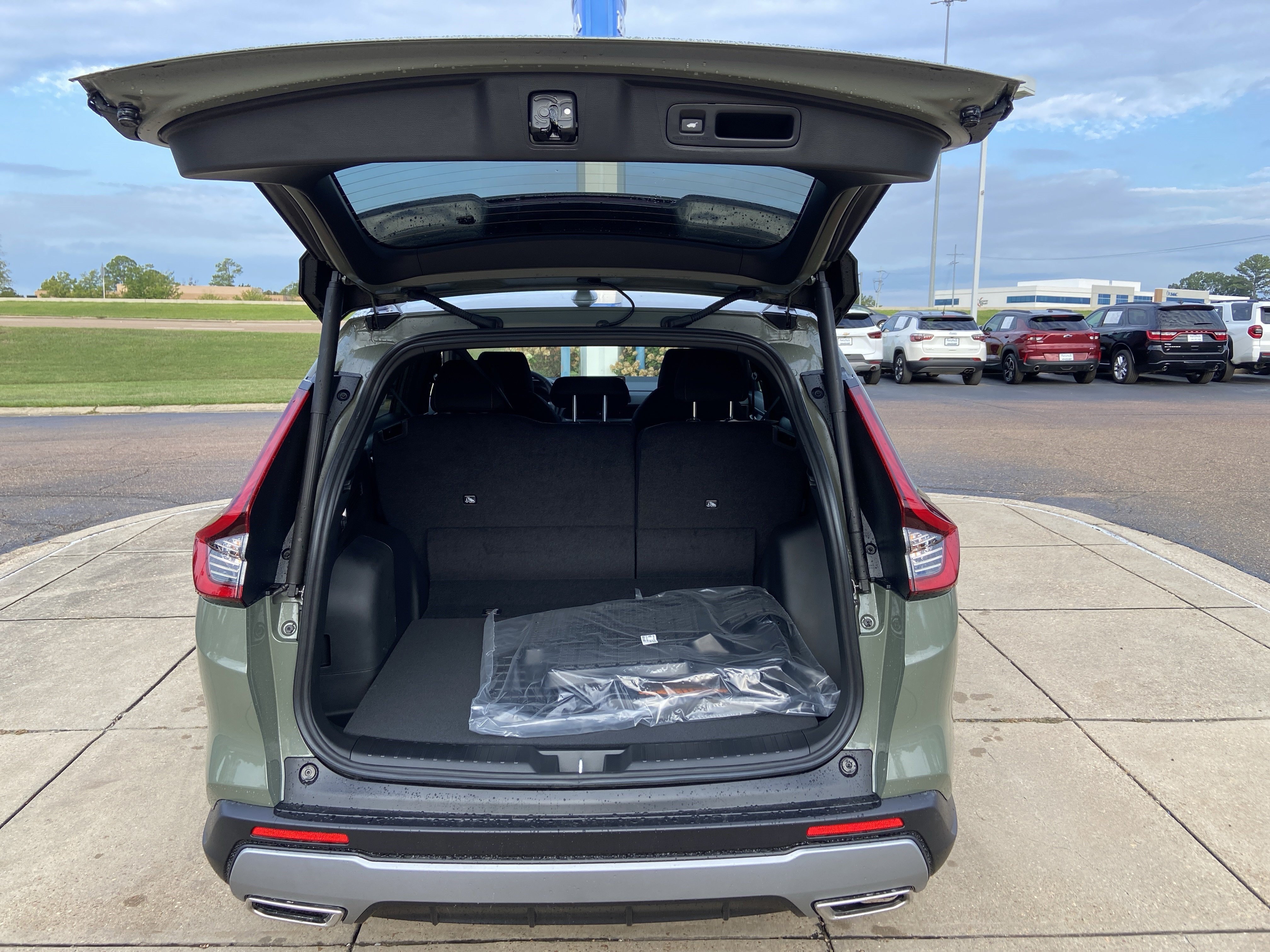 New 2027 Honda CR-V TrailSport image 30