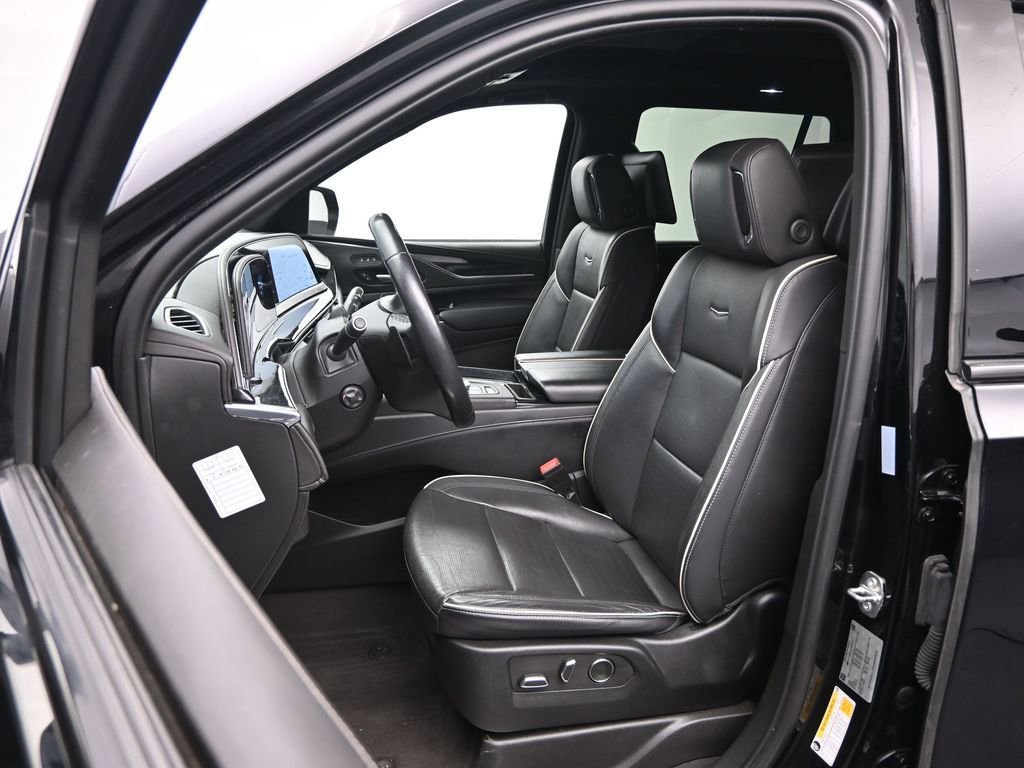 Used 2023 Cadillac Escalade Sport AWD/4WD image 21