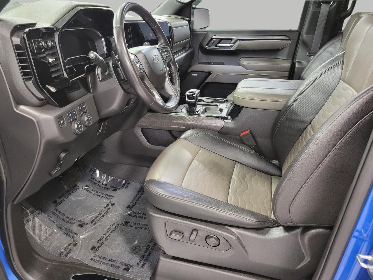 Used 2023 Chevrolet Silverado 1500 ZR2 image 10