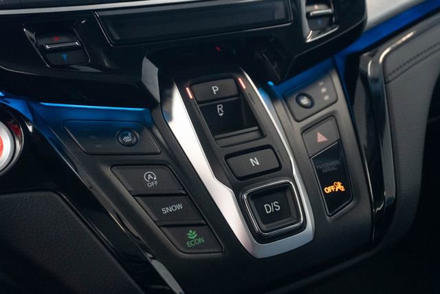 Certified 2025 Honda Odyssey Touring image 30