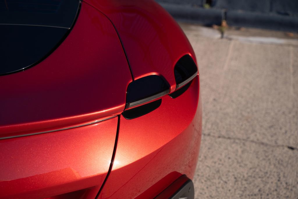 Used 2024 Ferrari Roma image 25