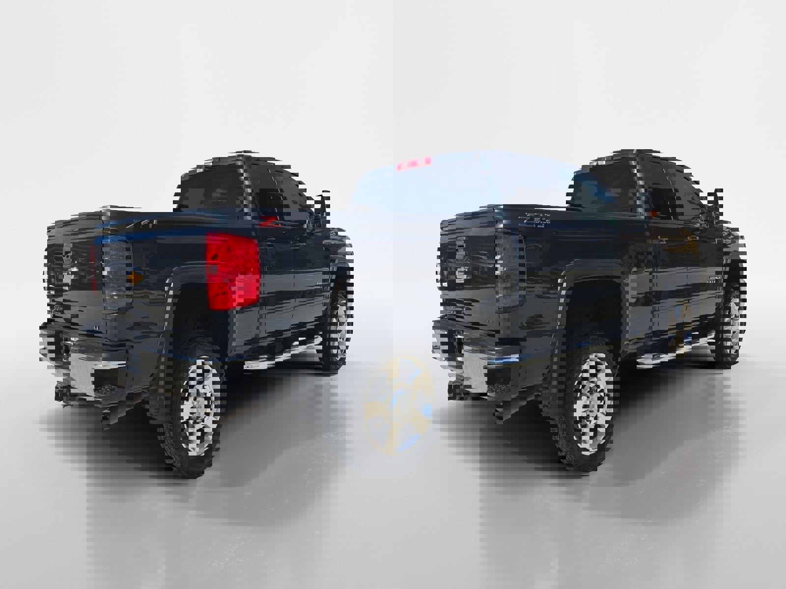 Used 2018 Chevrolet Silverado 2500 LT w/ All Star Edition image 3