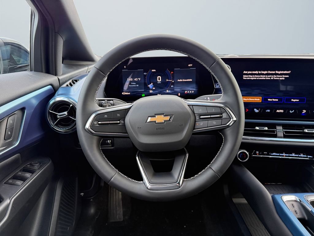 New 2026 Chevrolet Equinox EV LT image 12