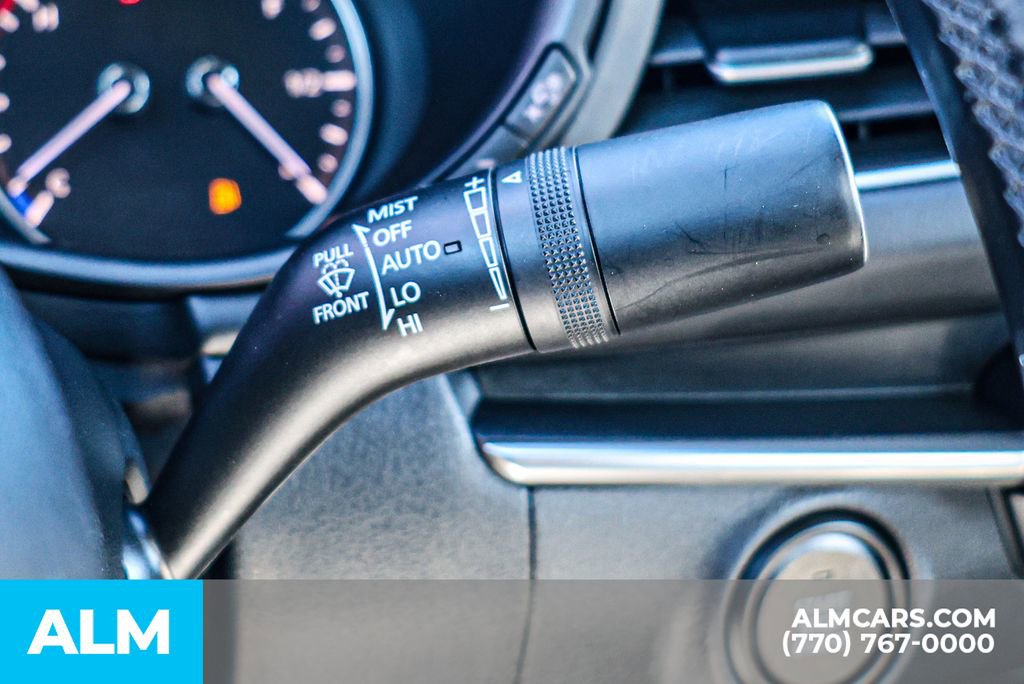 Used 2020 MAZDA MAZDA3 Sedan w/ Select Package image 33