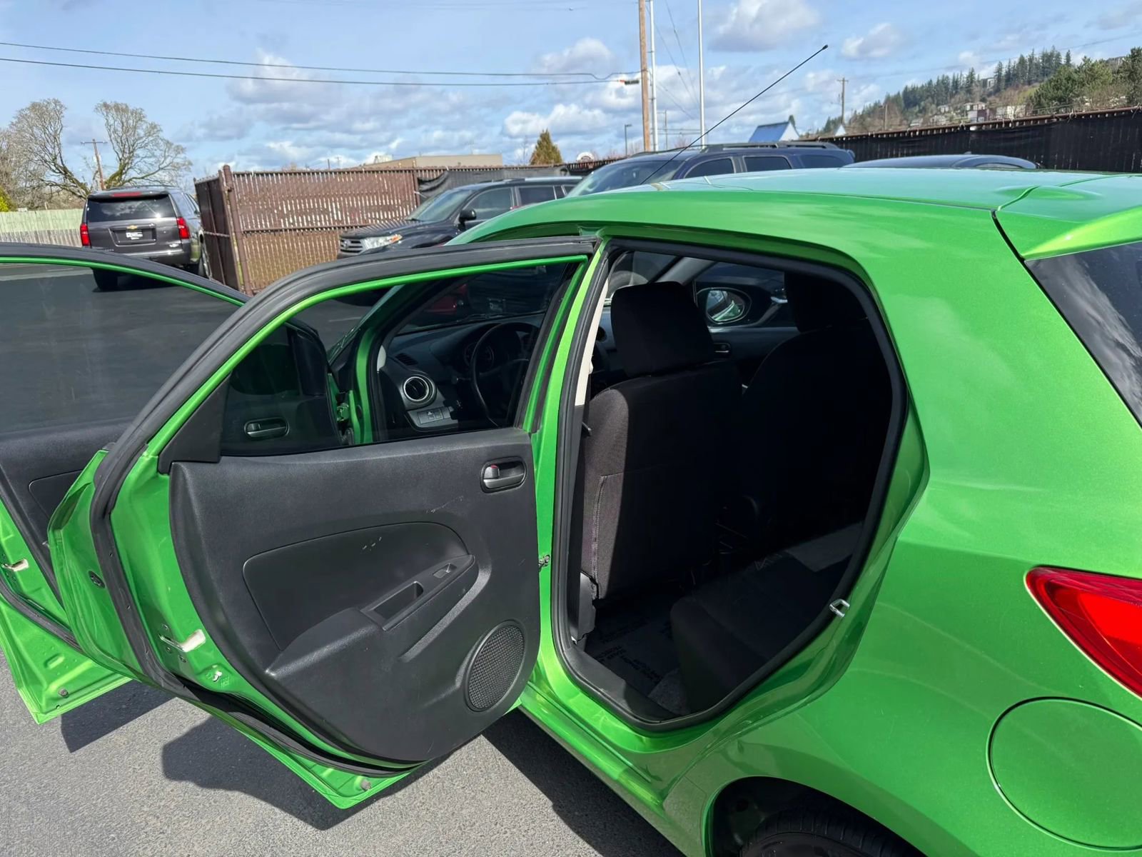 Used 2012 MAZDA MAZDA2 Sport image 10