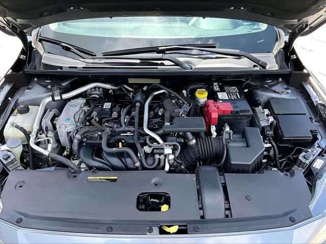 Used 2021 Nissan Sentra SV w/ Lighting Package FWD image 11