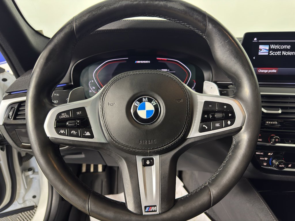 Used 2020 BMW M550i xDrive w/ Executive Package image 19