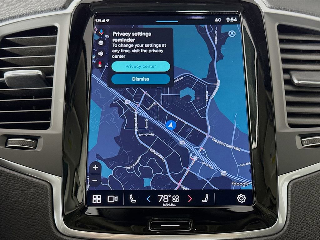 Certified 2025 Volvo XC90 B6 Core image 13