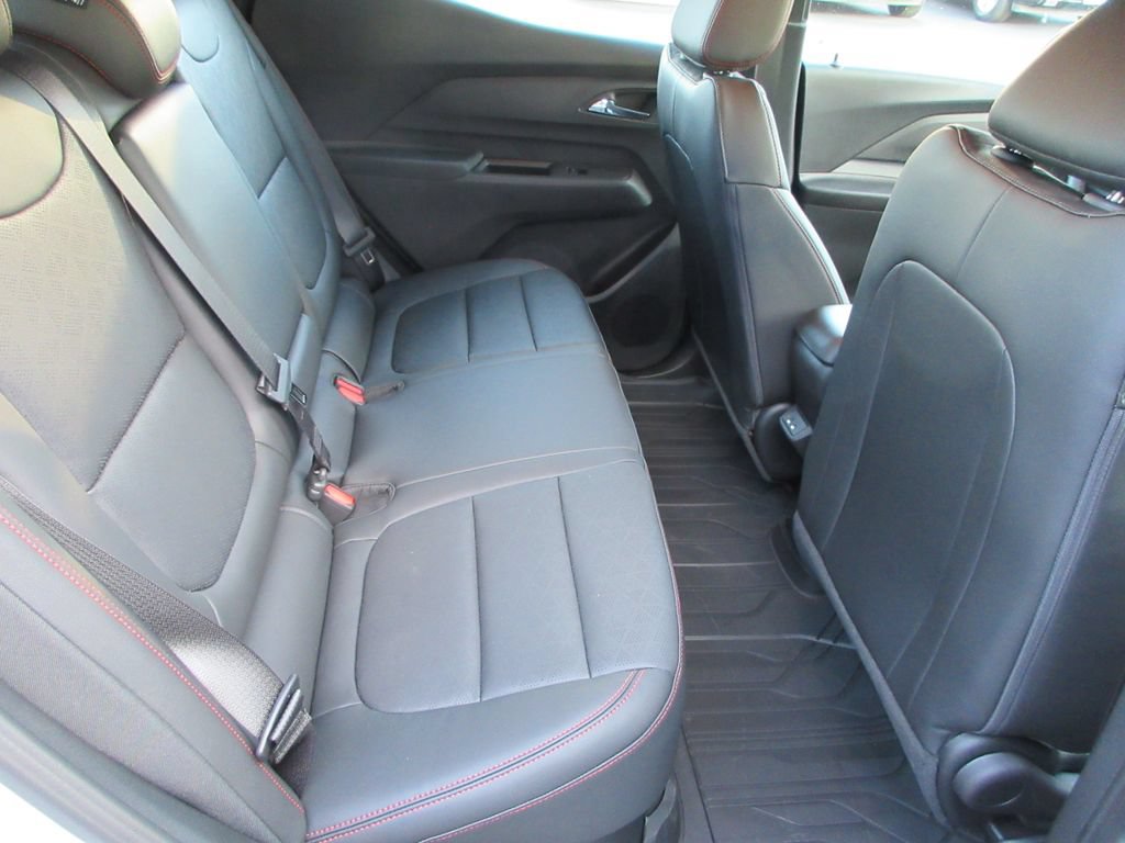 New 2027 Chevrolet Bolt RS w/ Technology Package FWD image 17