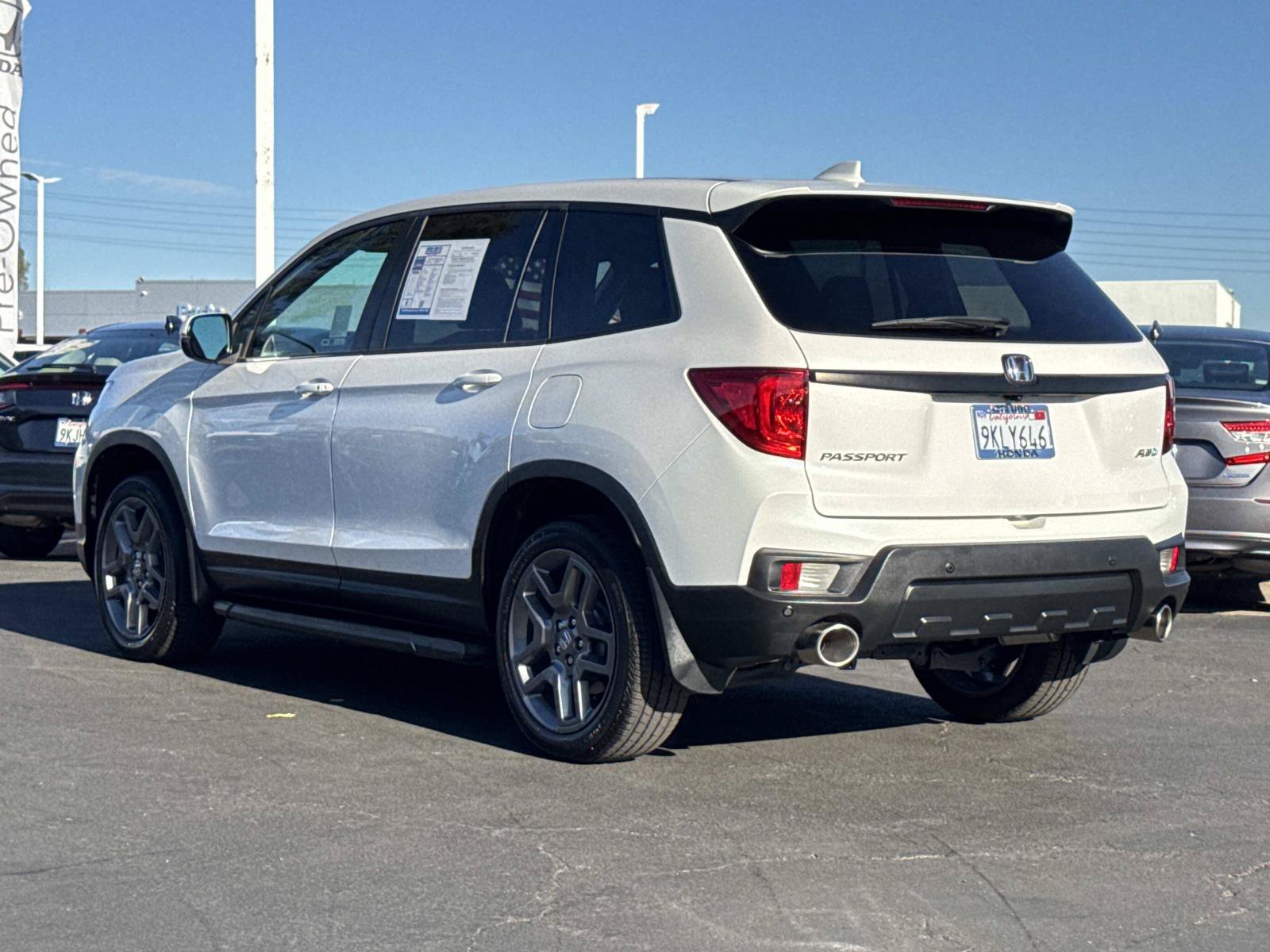 Used 2023 Honda Passport EX-L image 3